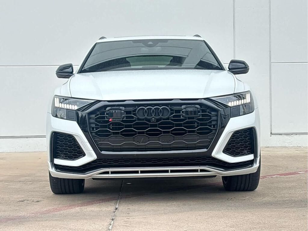 2024 Audi RS Q8