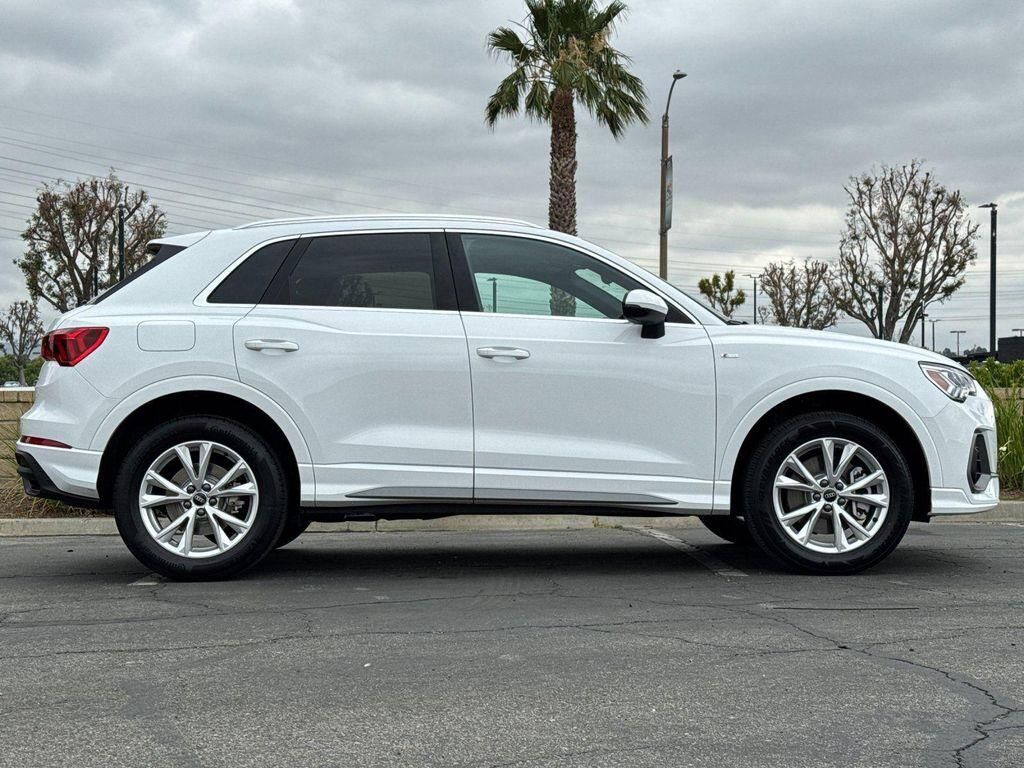 2025 Audi Q3