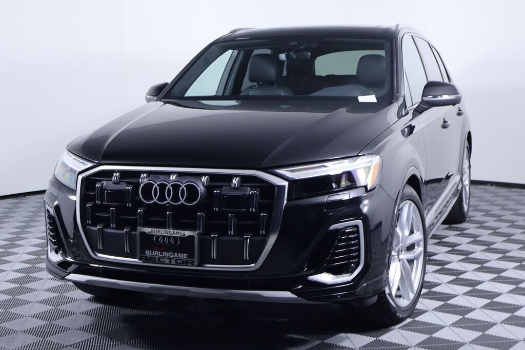 2025 AUDI Q7