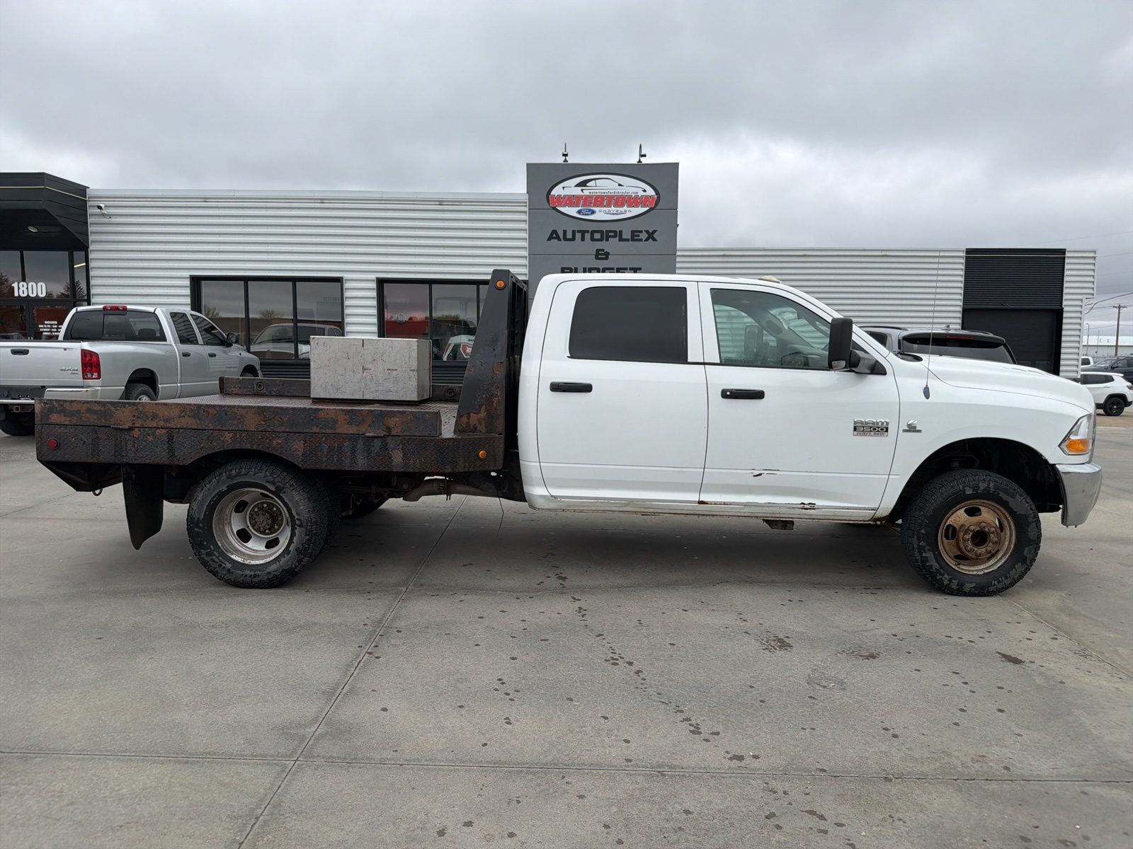 2012 DODGE Ram