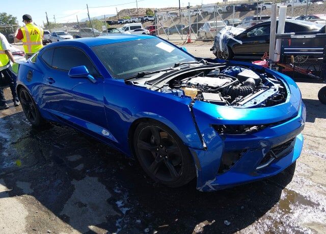 2017 CHEVROLET Camaro