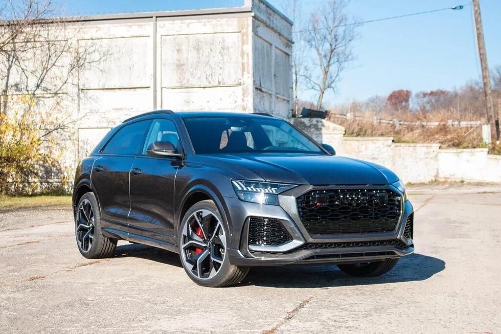 2021 AUDI RS Q8