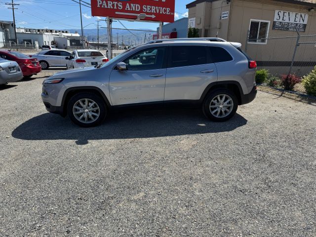 2016 JEEP Cherokee
