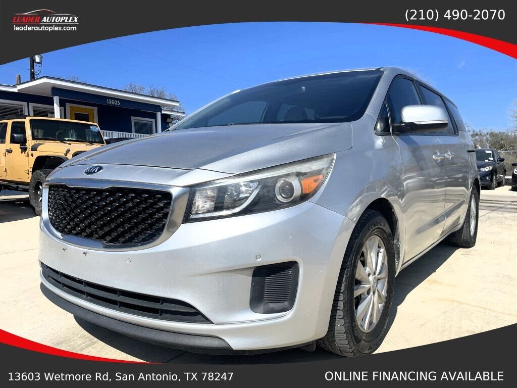 2017 KIA Sedona