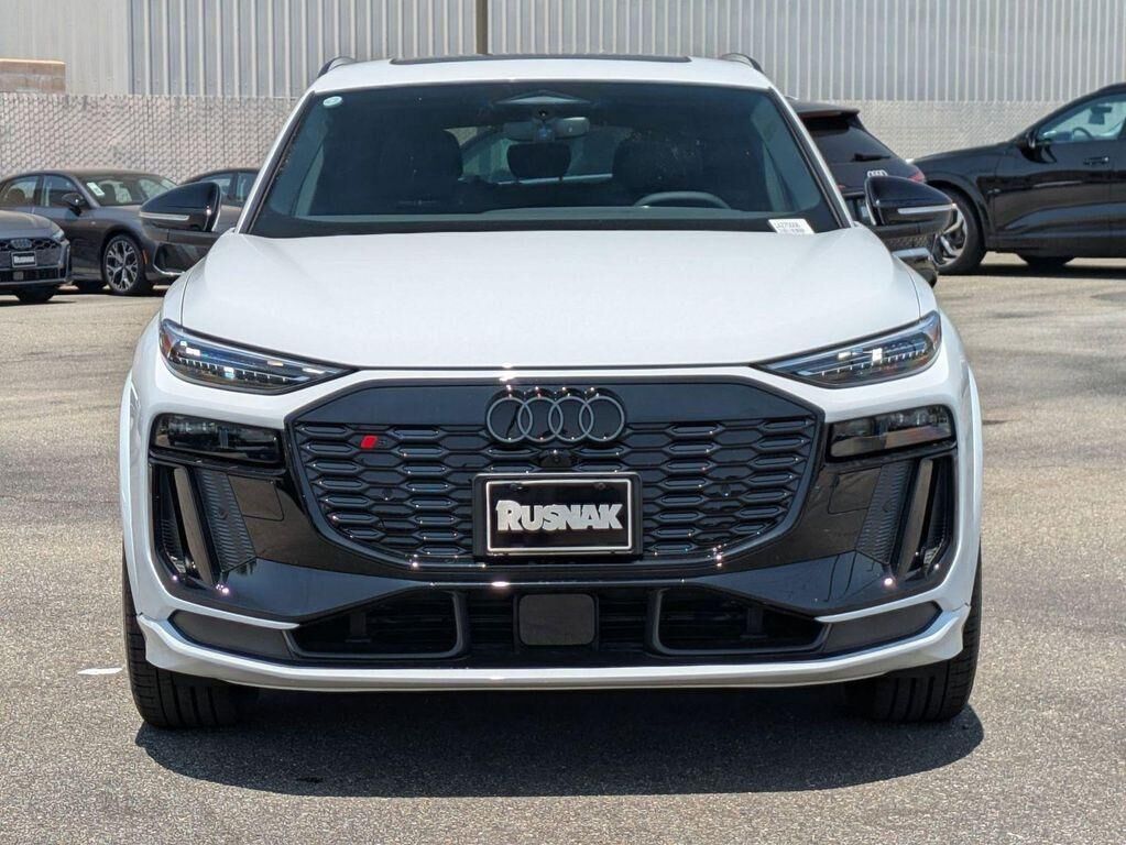 2027 Audi SQ6