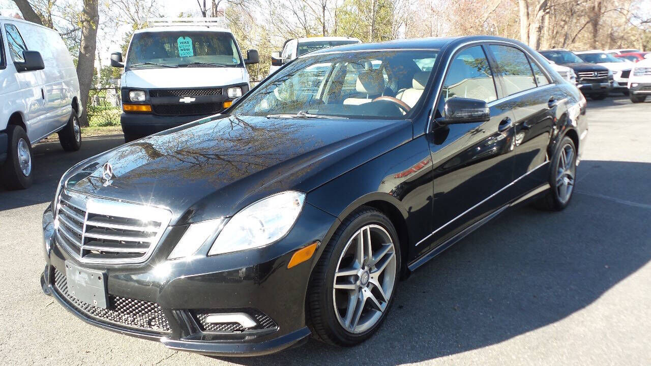 2011 MERCEDES-BENZ E-Class