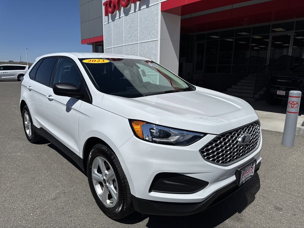 2023 FORD Edge