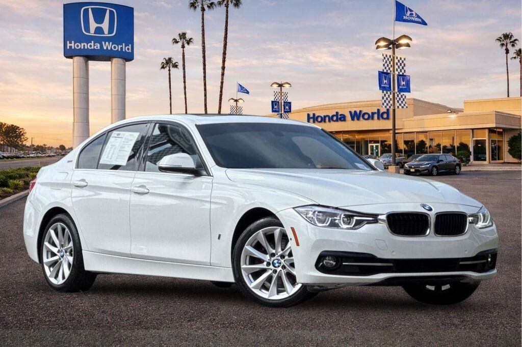 2017 BMW 330e
