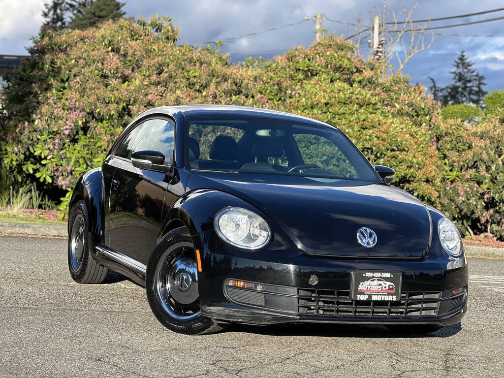2012 VOLKSWAGEN Beetle