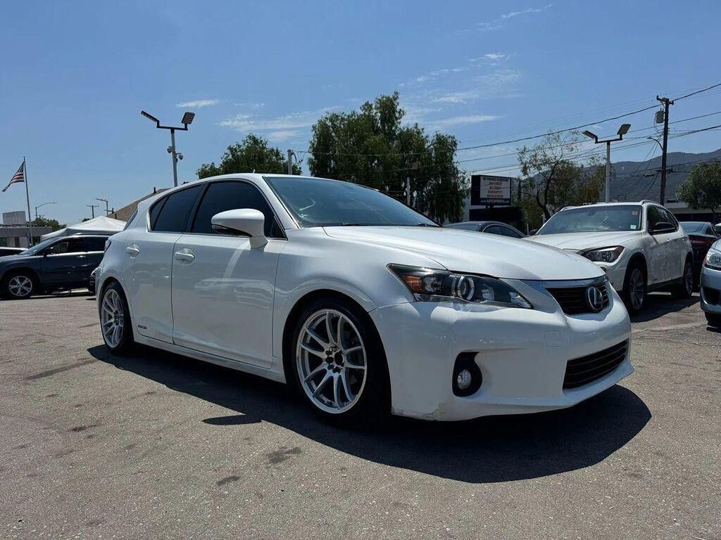 2013 LEXUS CT
