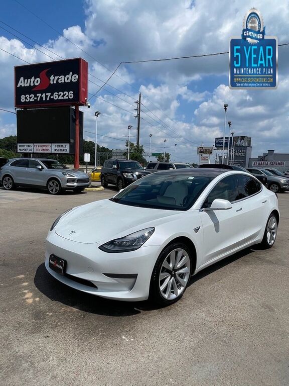 2018 TESLA Model 3