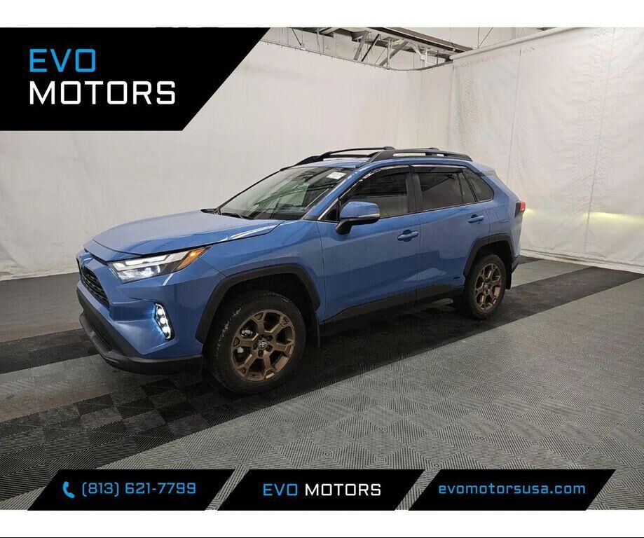 2023 TOYOTA RAV4