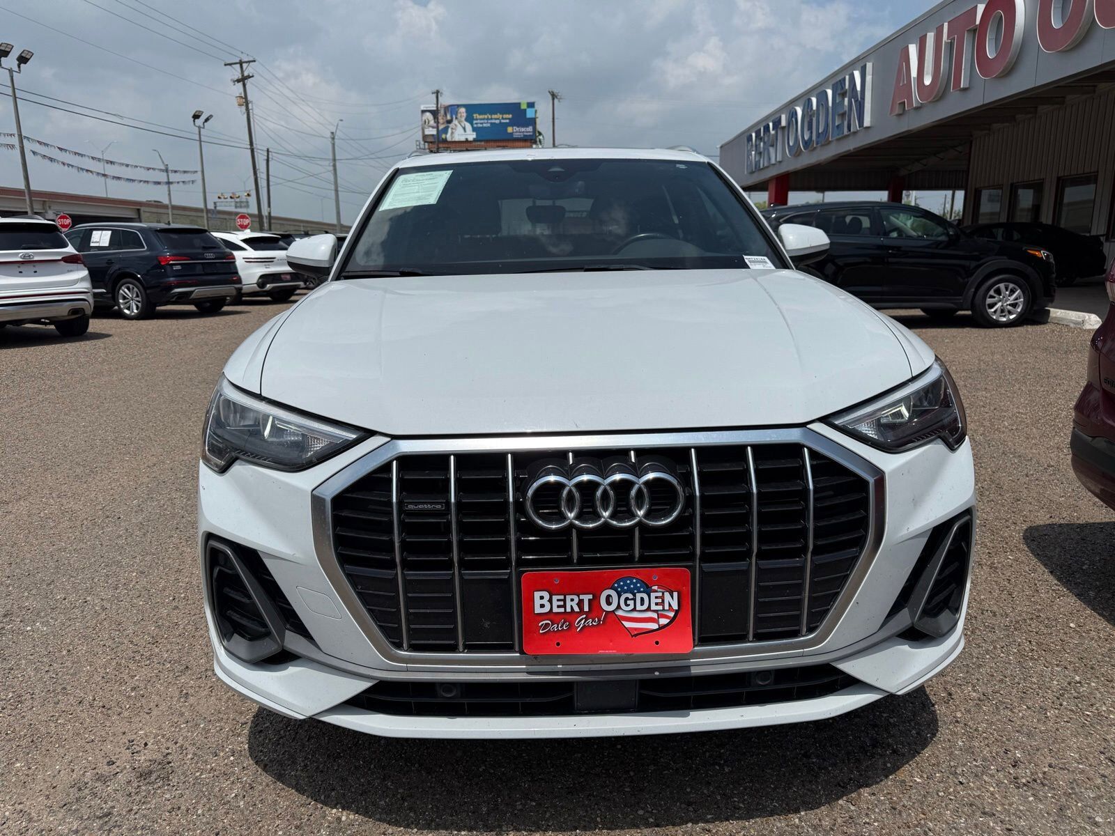 2022 Audi Q3