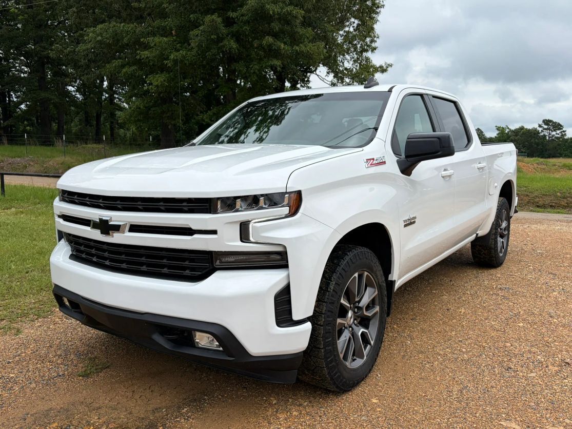 2021 CHEVROLET Silverado