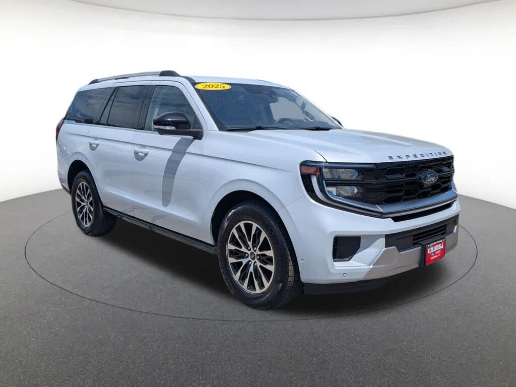 2025 FORD Expedition