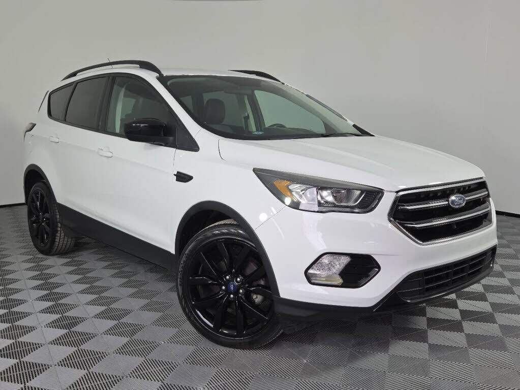2018 FORD Escape