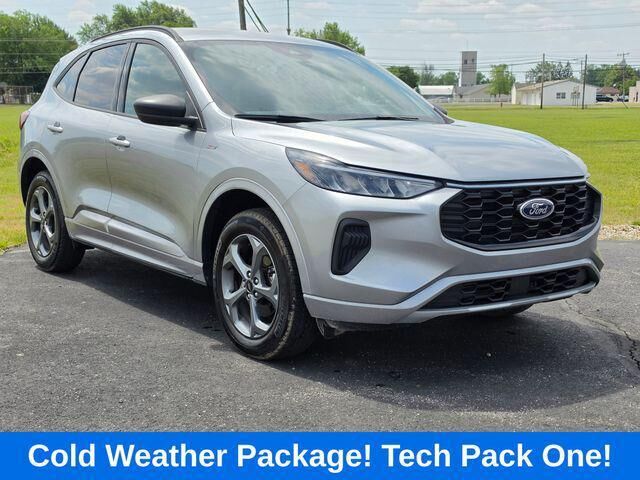2024 FORD Escape