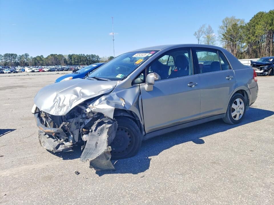 2009 NISSAN Versa