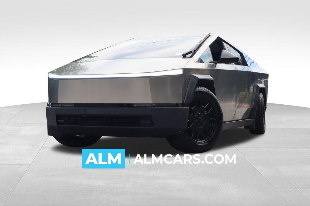 2024 TESLA Cybertruck
