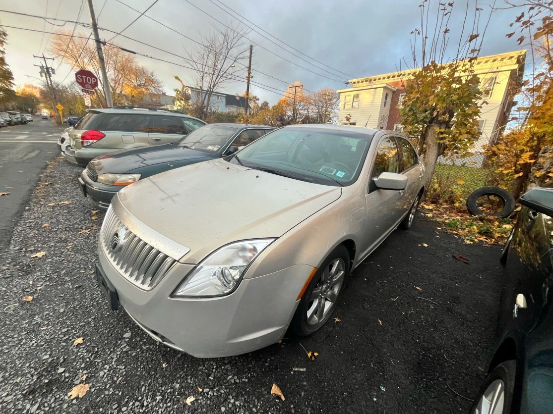 2010 MERCURY Milan