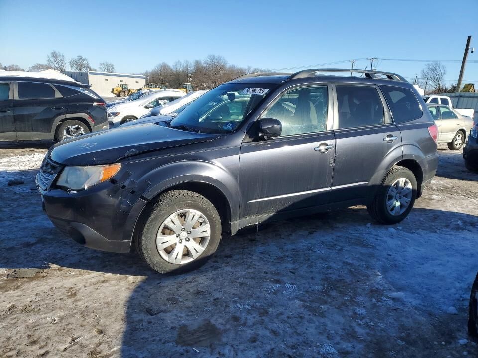 2012 SUBARU Forester