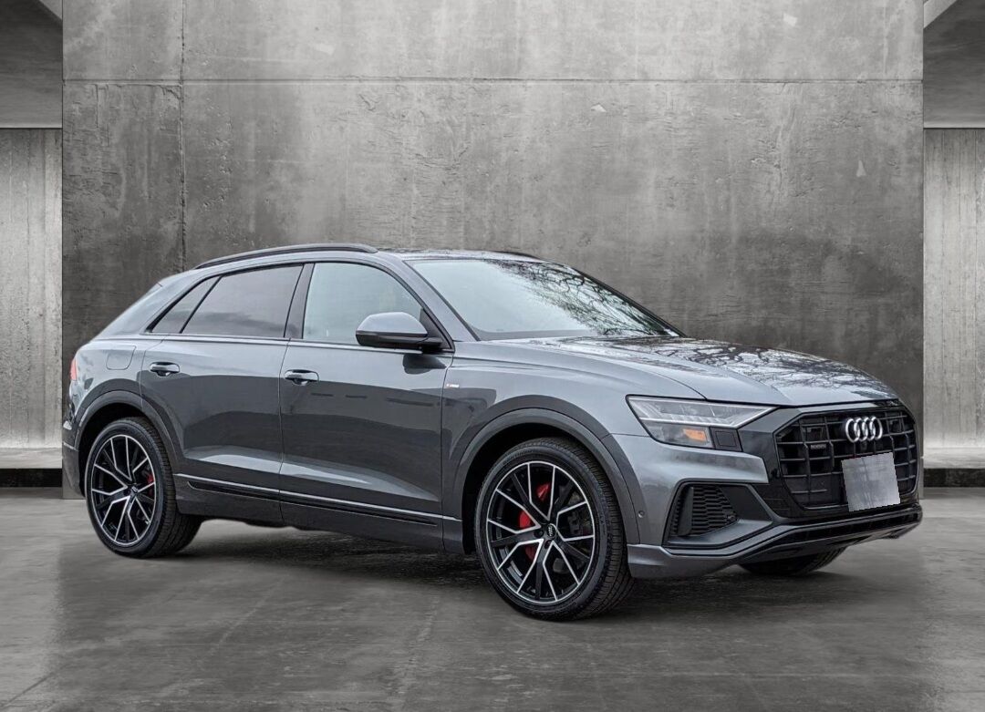 2020 AUDI Q8