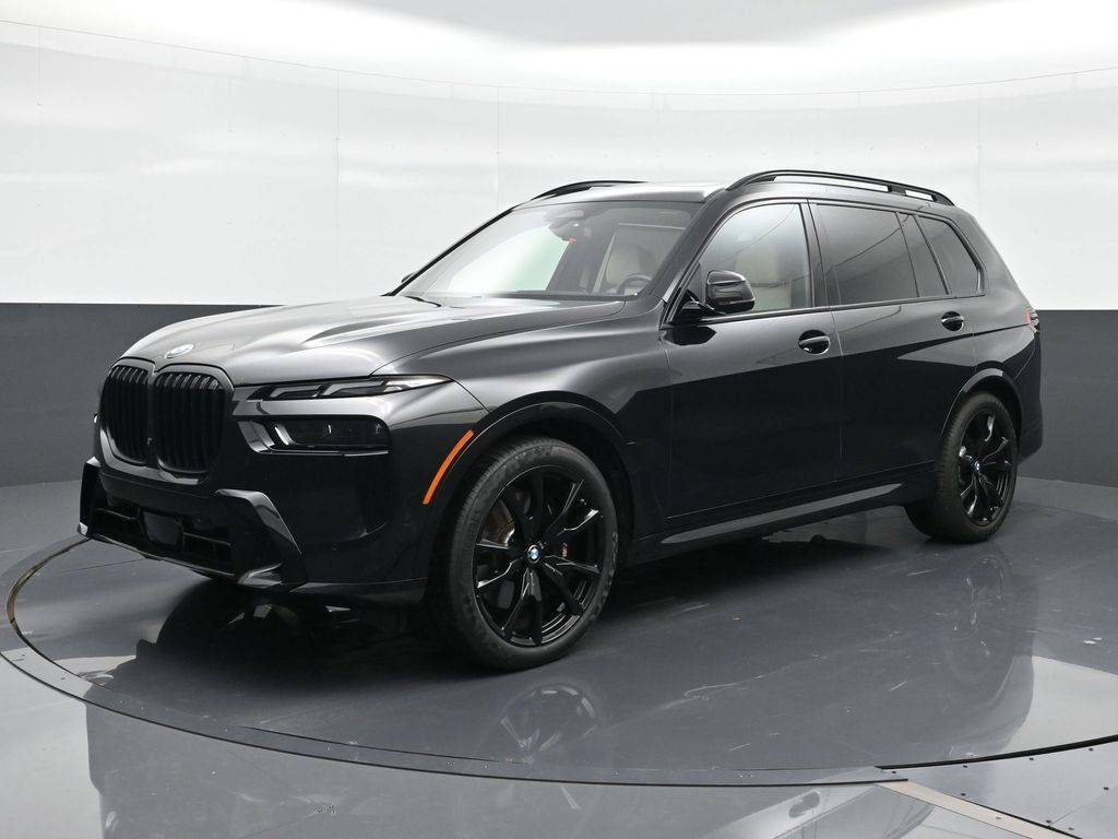 2025 BMW X7