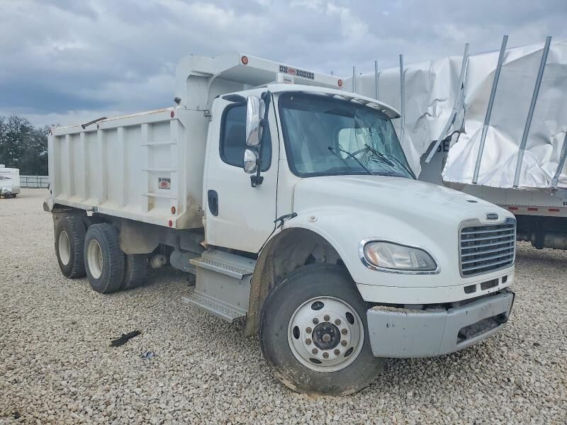 2020 FREIGHTLINER M2