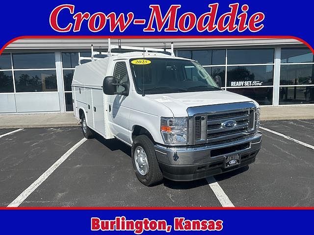 2025 FORD E-350