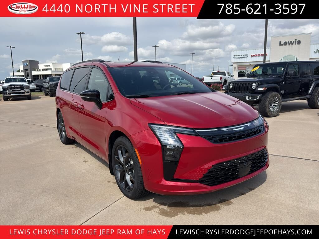2027 CHRYSLER Pacifica