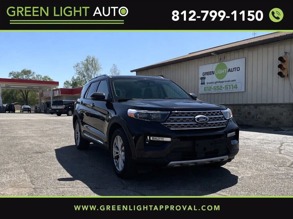 2021 FORD Explorer