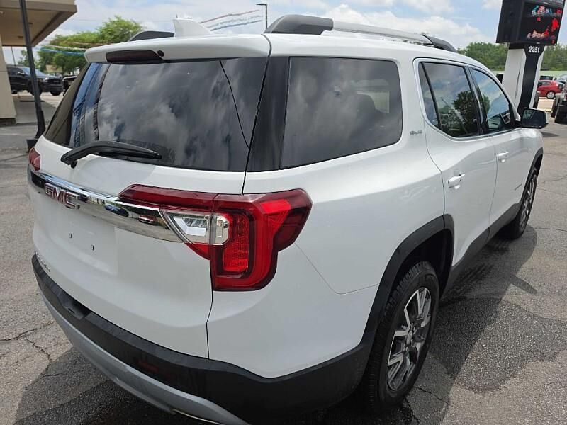 2022 GMC Acadia