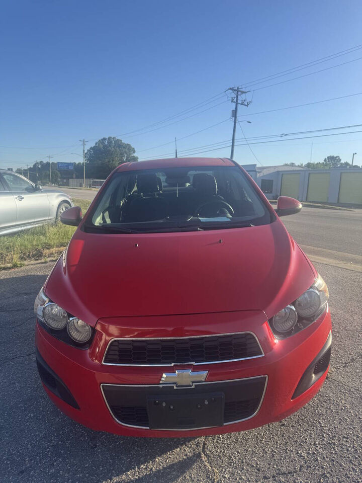 2013 CHEVROLET Sonic
