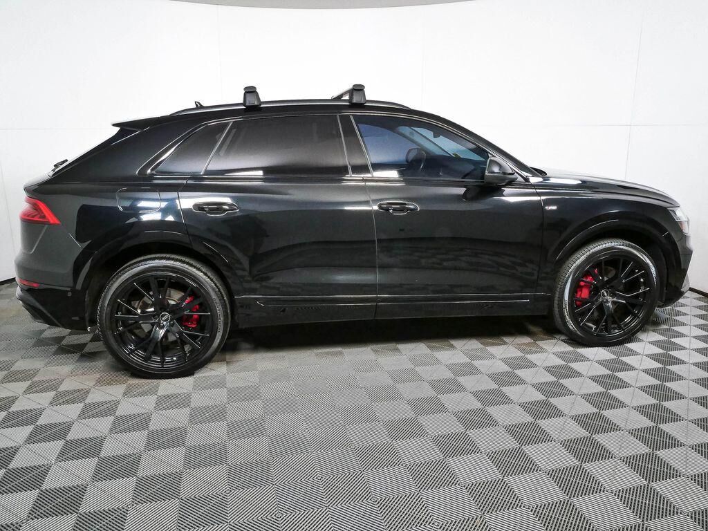 2023 Audi Q8