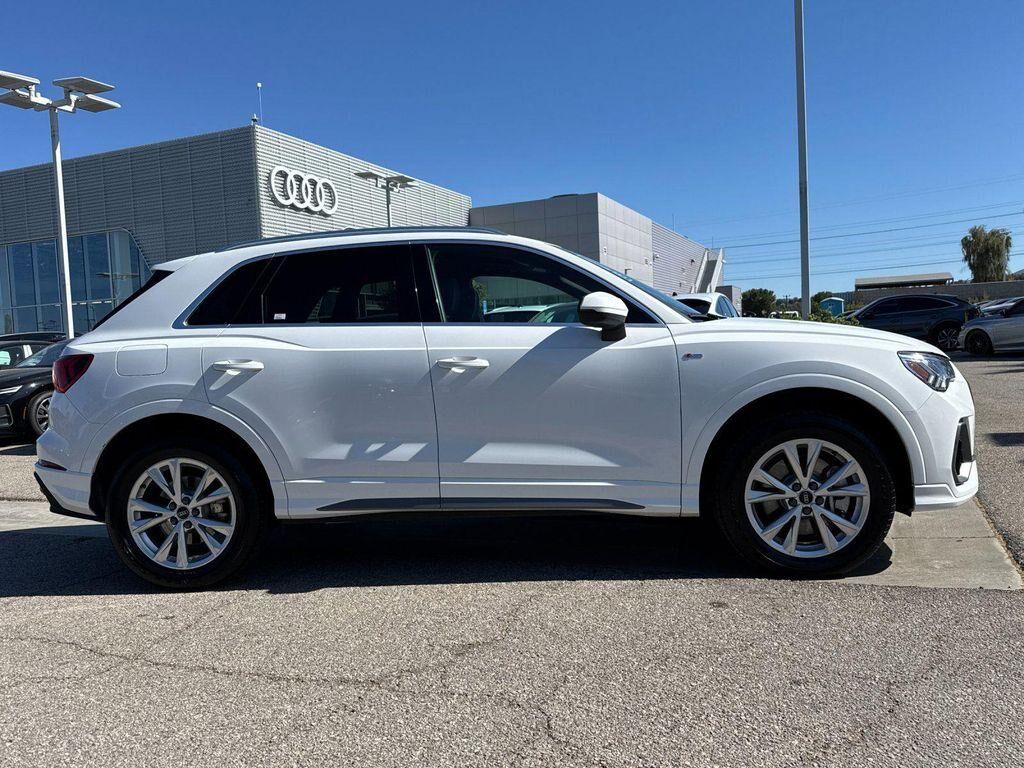 2025 Audi Q3