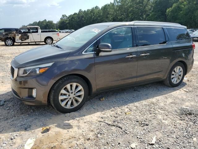 2016 KIA Sedona