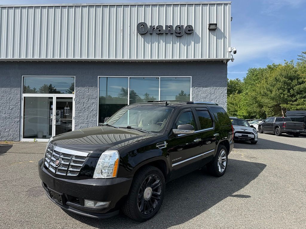2010 CADILLAC Escalade
