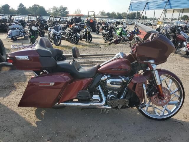 2018 HARLEY DAVIDSON FLTRU / Road Glide Ultra