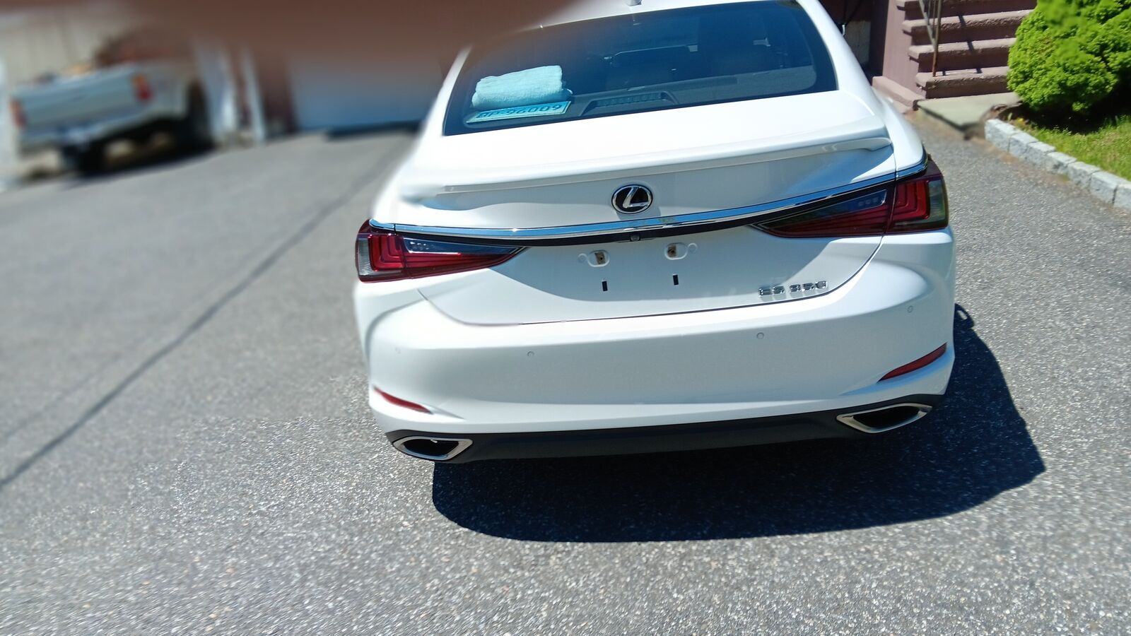 2020 LEXUS ES