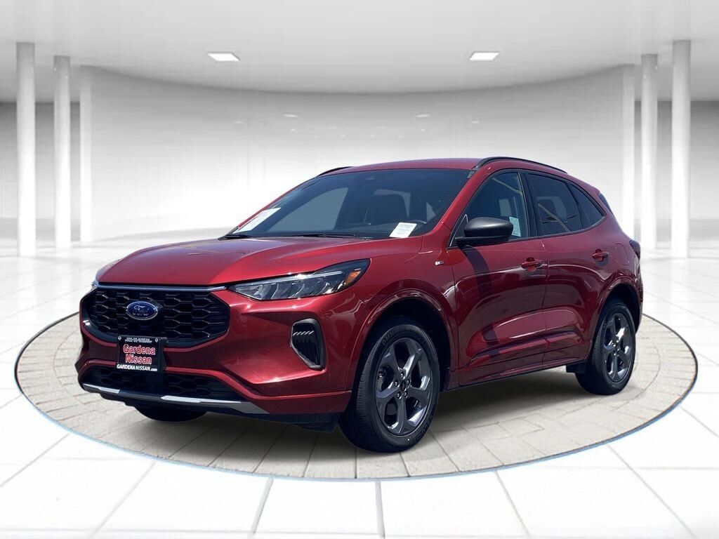 2024 FORD Escape