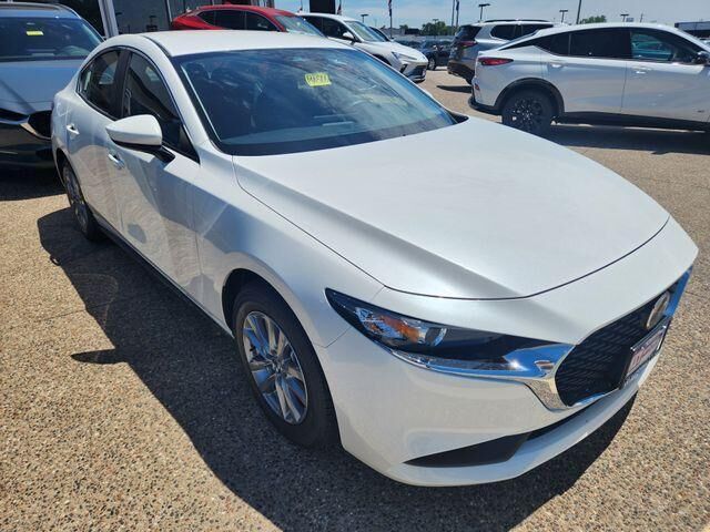 2026 MAZDA Mazda3