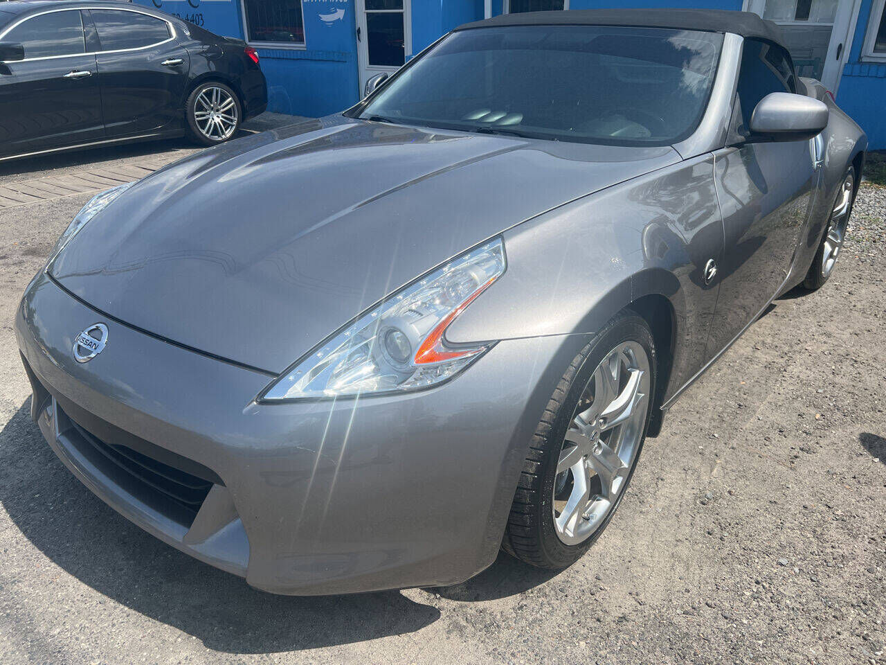2010 NISSAN 370Z