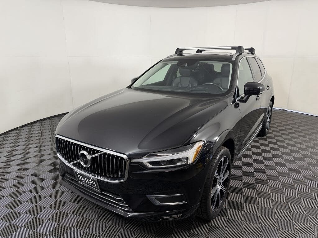 2021 VOLVO XC60