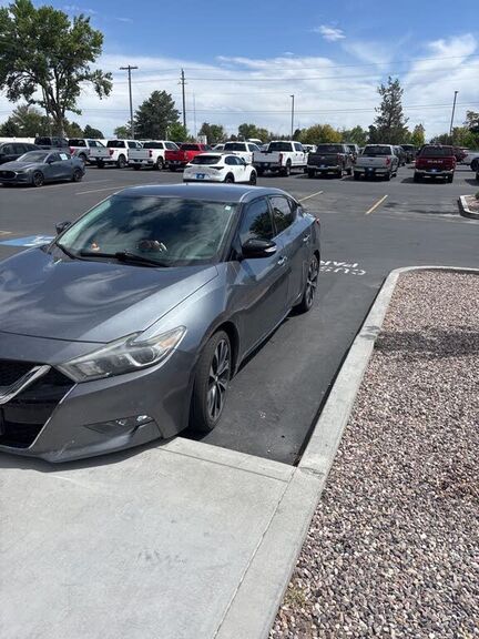 2016 NISSAN Maxima