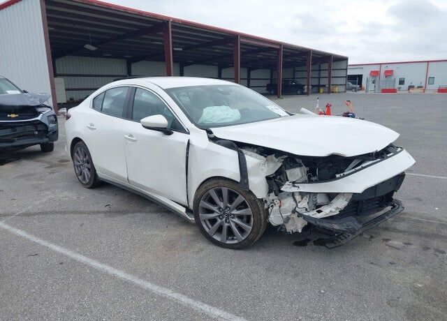 2019 MAZDA Mazda3
