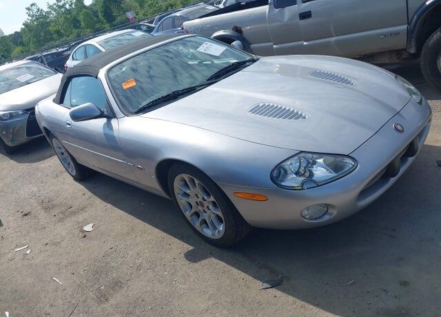 2002 JAGUAR XKR