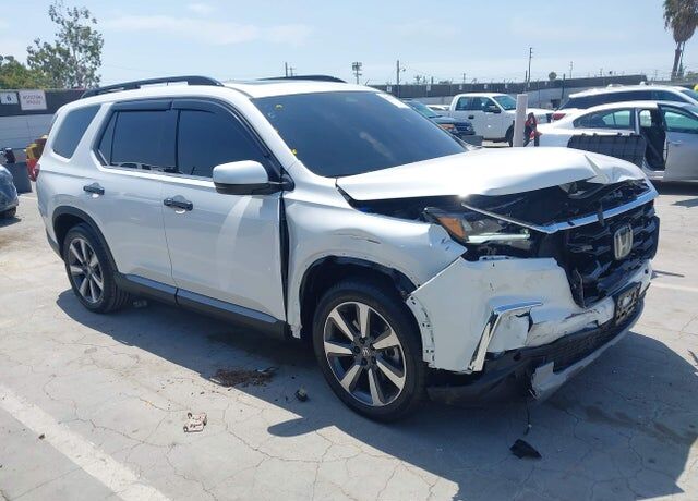 2025 HONDA Pilot