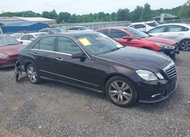 2011 MERCEDES-BENZ E-Class