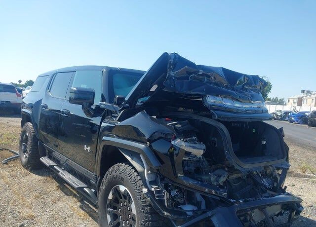 2024 GMC Hummer EV SUV