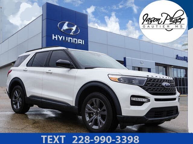2022 FORD Explorer